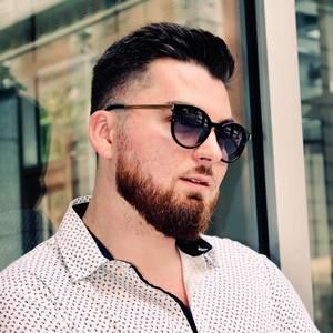 Meet your Posher, Brock